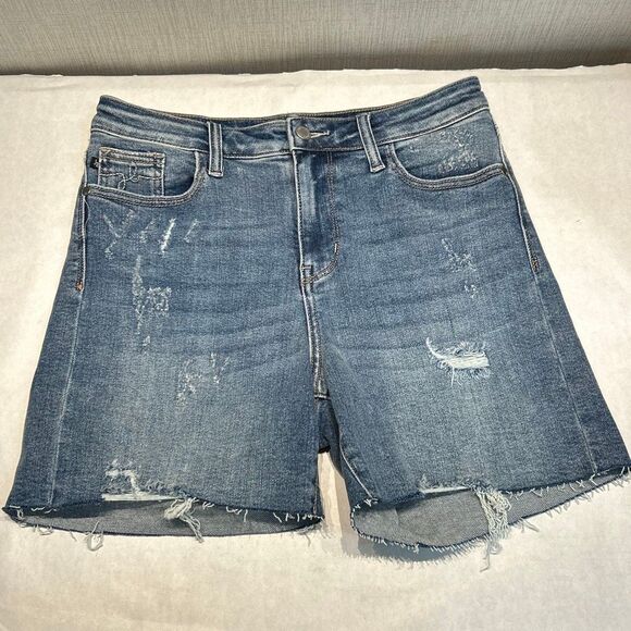 JUDY BLUE Denim Cutoff Shorts Sz Medium High Waist Distressed Blue JB15102 - Picture 1 of 7